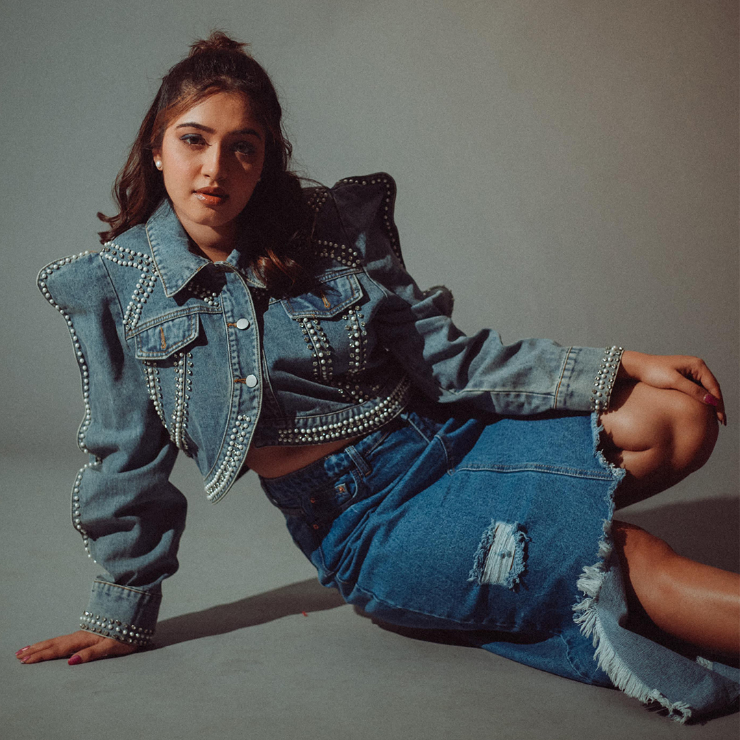 Studded Puff Sleeve Denim Jacket