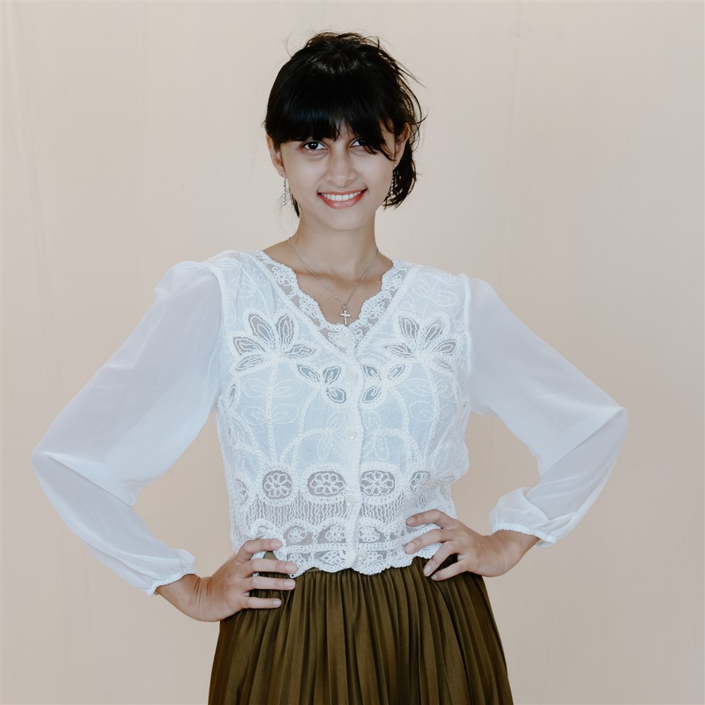 V-neck Voluminous Sleeves Relaxed Fit White Top